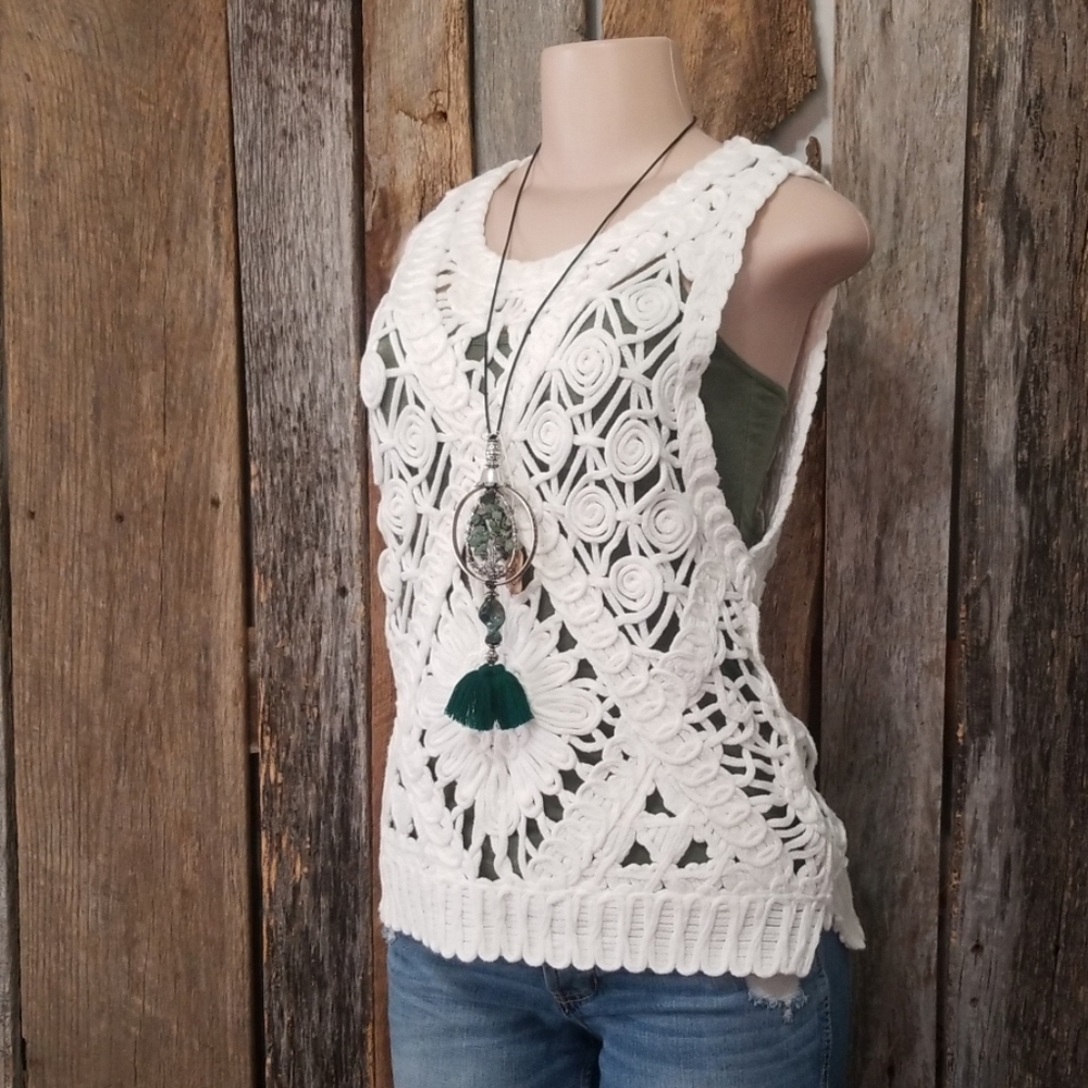 LIKE NEW! REBECCA ELLIOT DESIGNER KNIT TOP!